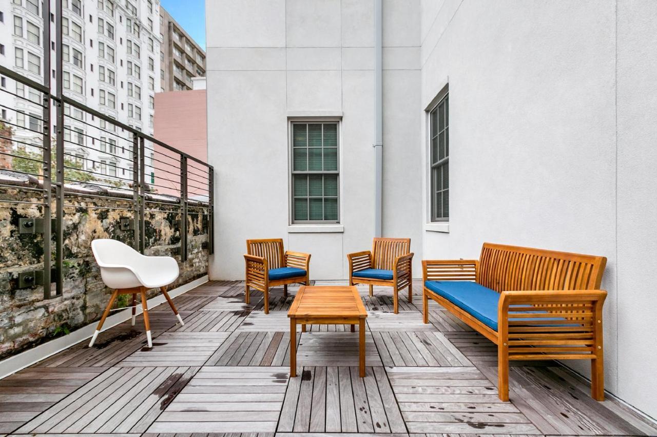 1 And 2 Bedroom Private Condos Steps Away From French Quarter New Orleans Eksteriør billede