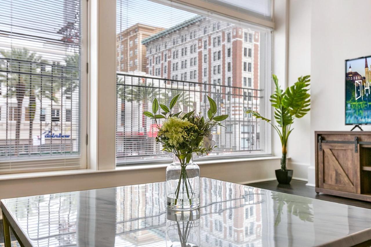 1 And 2 Bedroom Private Condos Steps Away From French Quarter New Orleans Eksteriør billede