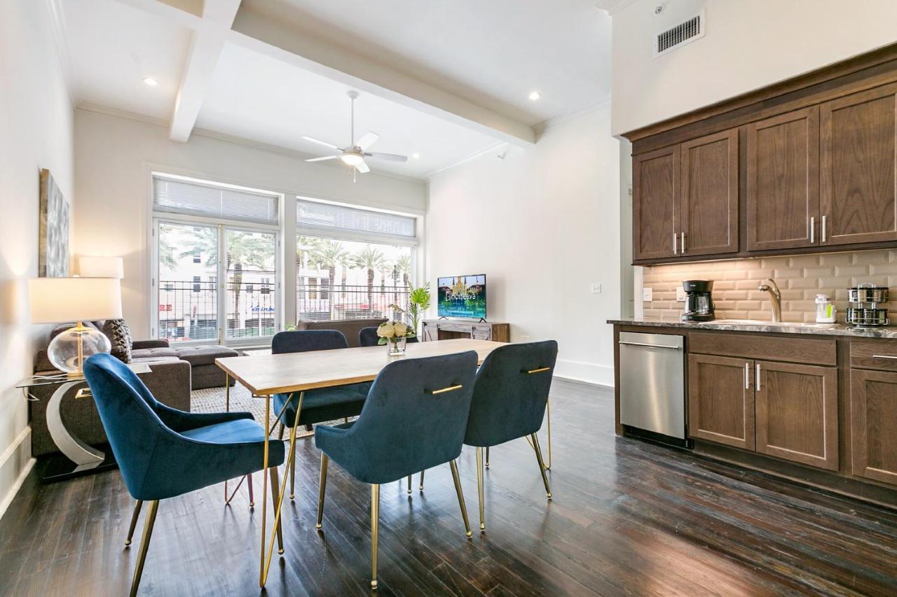 1 And 2 Bedroom Private Condos Steps Away From French Quarter New Orleans Eksteriør billede