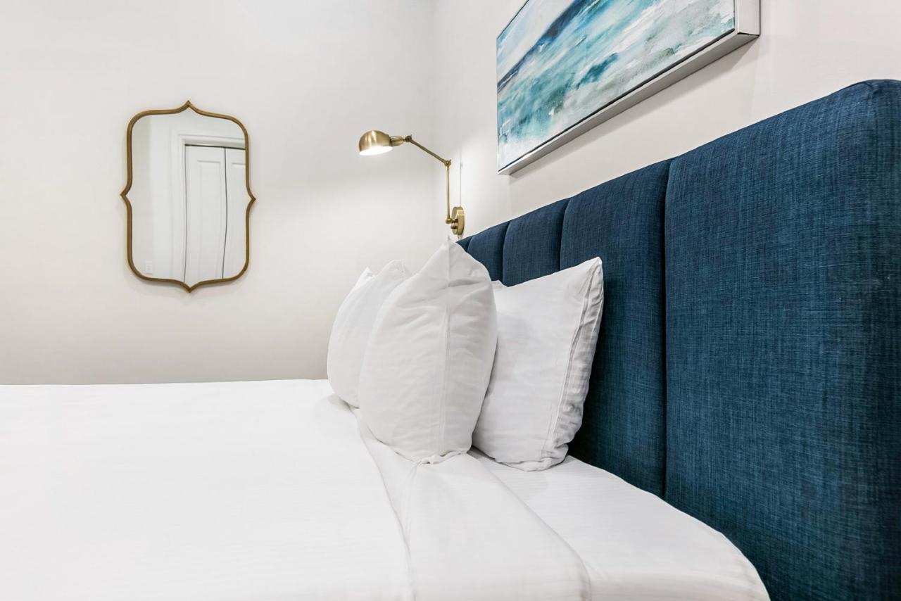 1 And 2 Bedroom Private Condos Steps Away From French Quarter New Orleans Eksteriør billede