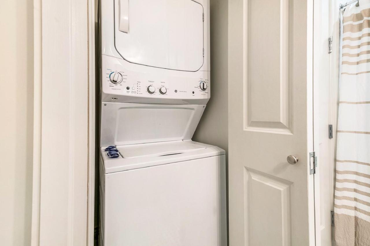 1 And 2 Bedroom Private Condos Steps Away From French Quarter New Orleans Eksteriør billede